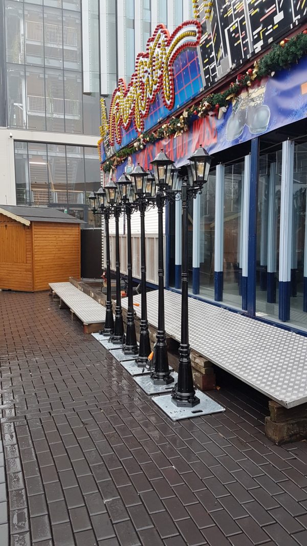 Lantaarn met 3 Arms 230 cm hoog zwart - Afbeelding 3